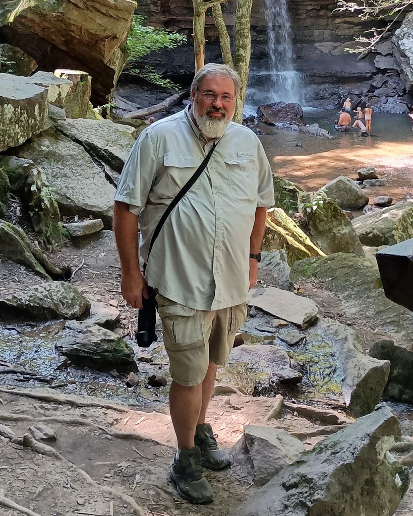 Richard L. "JR" Stewart, Jr. Profile Photo