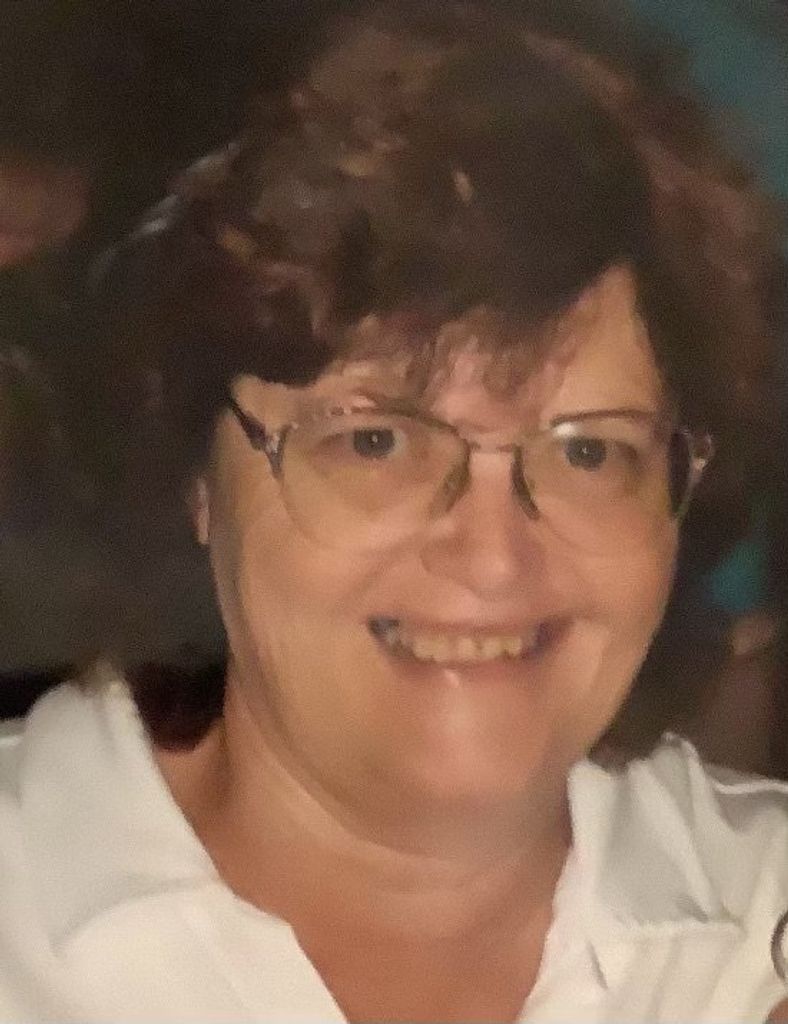 Donna  Hodorawis Profile Photo