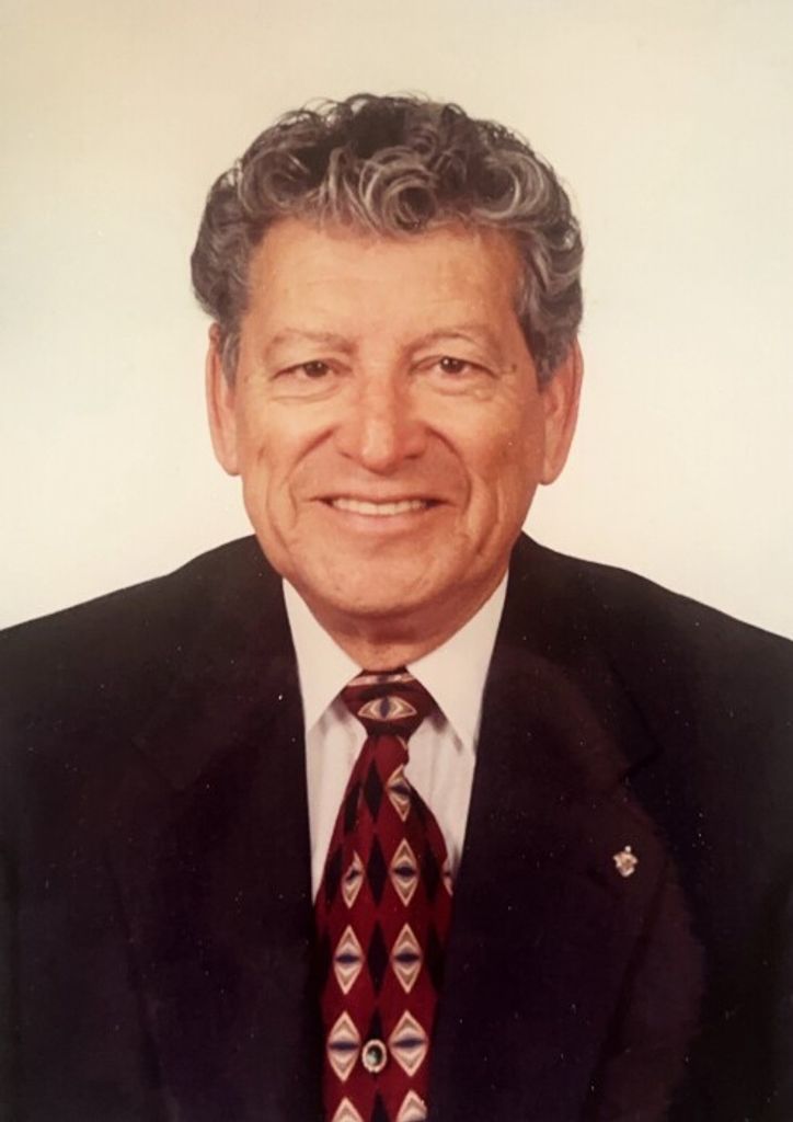 Macedonio "Curly" Iniquez Profile Photo