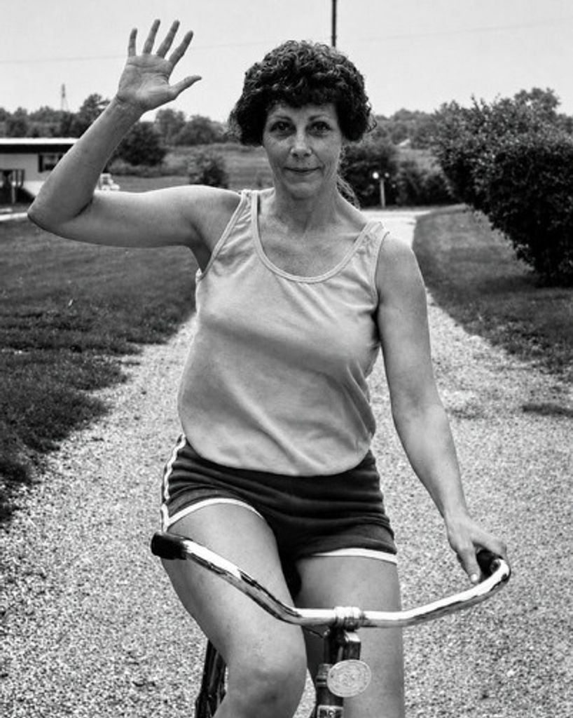 Roberta "Bobby" Long Hedge Profile Photo
