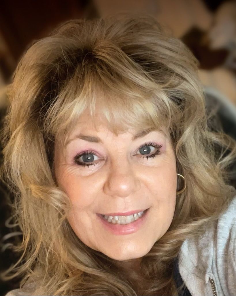 Christina Kelly Profile Photo