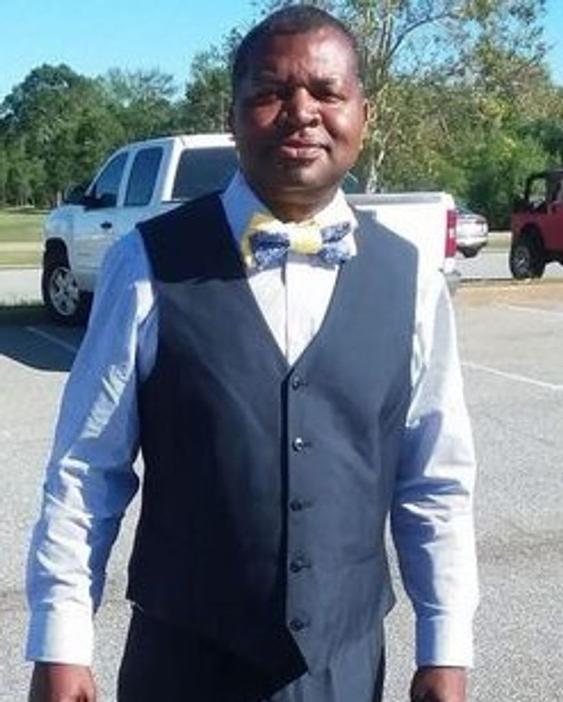 Mr. Tracy Bernard Simmons Profile Photo