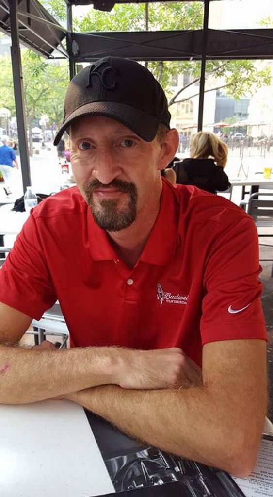 Andrew Ray Schuessler Profile Photo