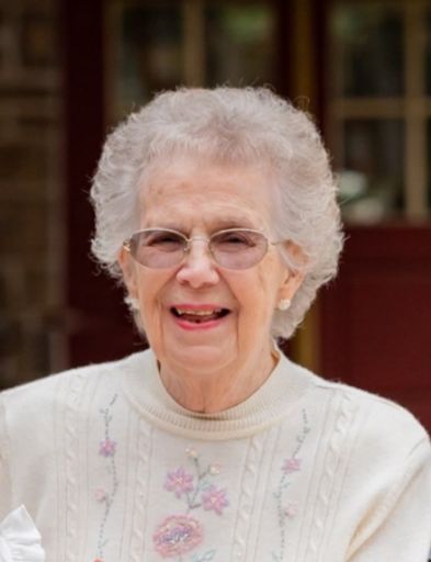 Helen E. Austerlade Profile Photo