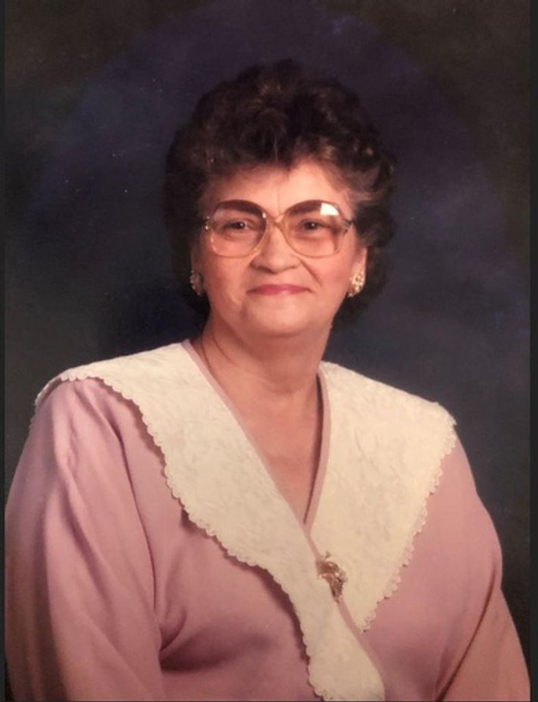 Victoria Elizabeth Fellows Profile Photo
