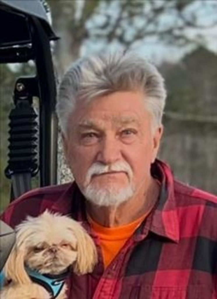 Gary Robert Lloyd Profile Photo