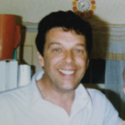 Tom "Tommy" Darezzo Profile Photo