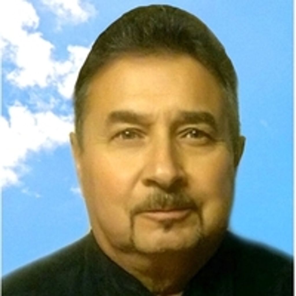 Juan ÂJohnâ Lopez Profile Photo