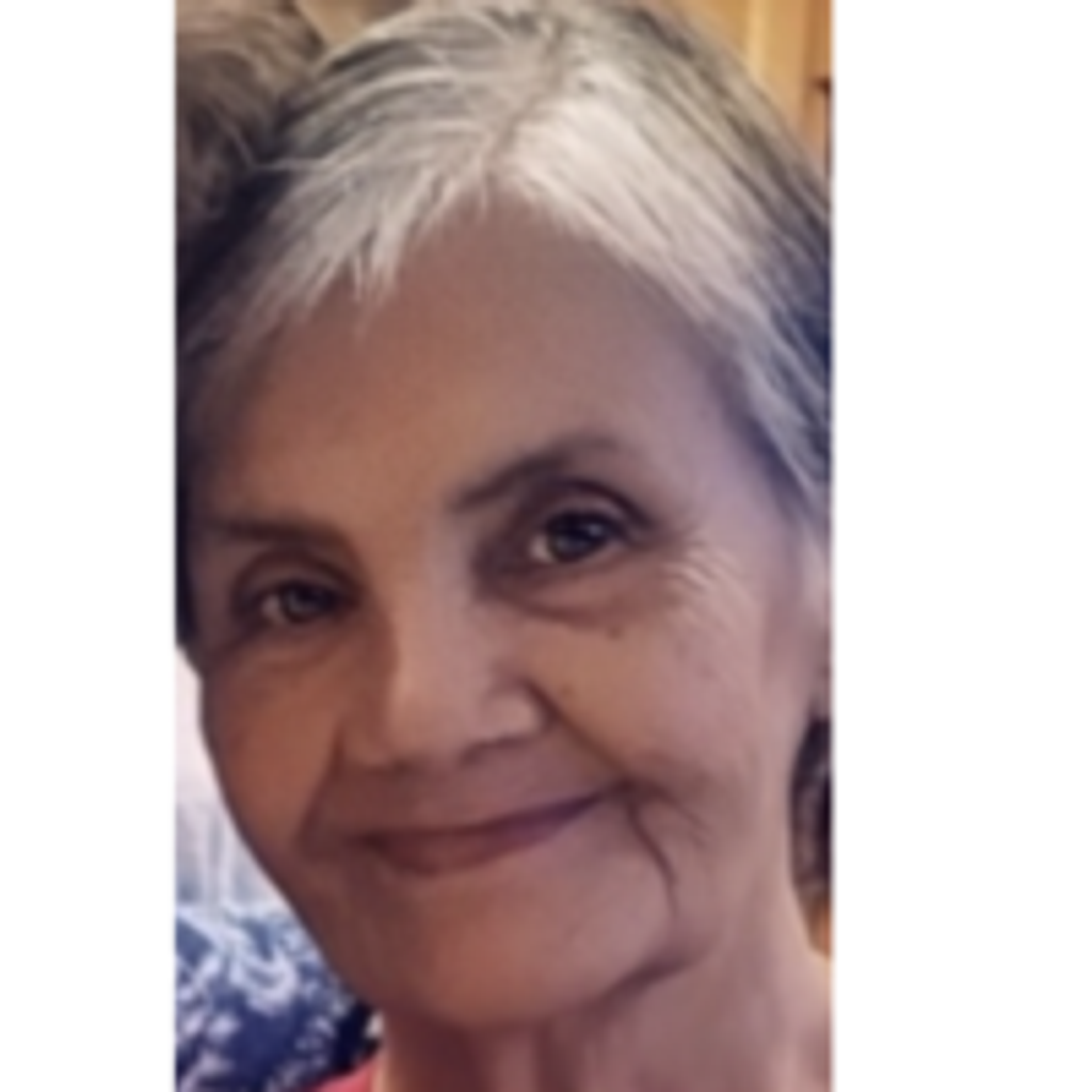 Julia Guajardo Profile Photo