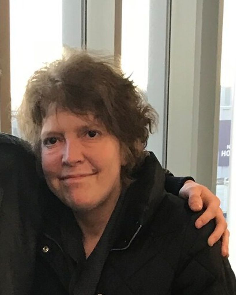 Linda Wright