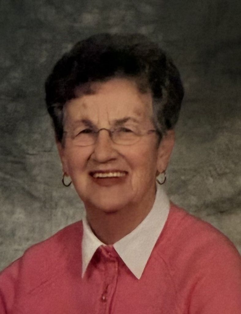 Lois Huizenga Profile Photo