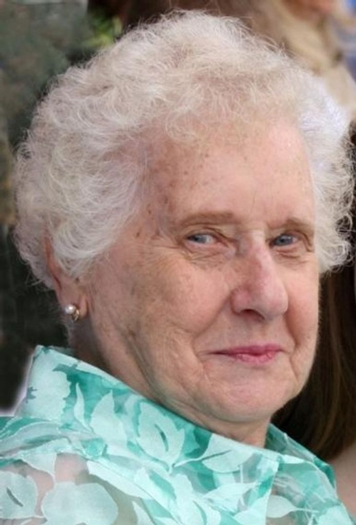 Maryann Lyons Profile Photo