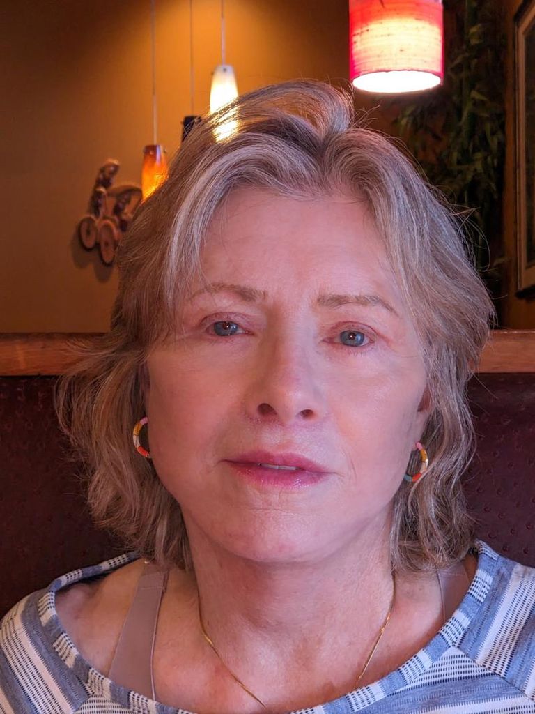 Karen Louise Livingston Profile Photo