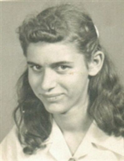 Leota May Short photo gallery thumbnail 1 of 2