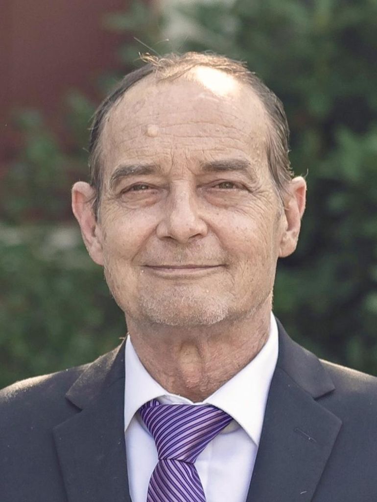 Stephen J. Staniszewski Profile Photo