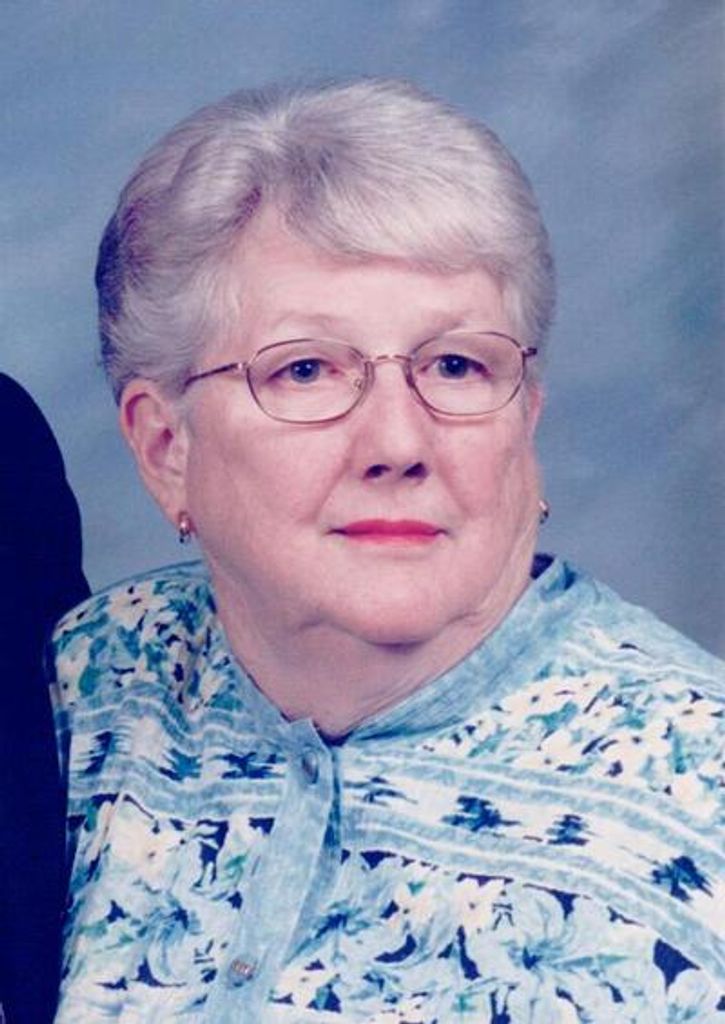 Shirley Cox Russell Profile Photo