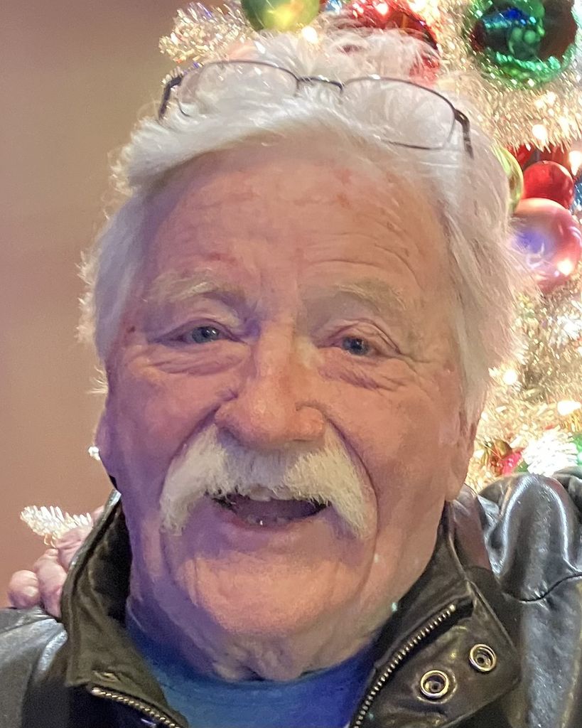 Larry Peter Lynch Profile Photo