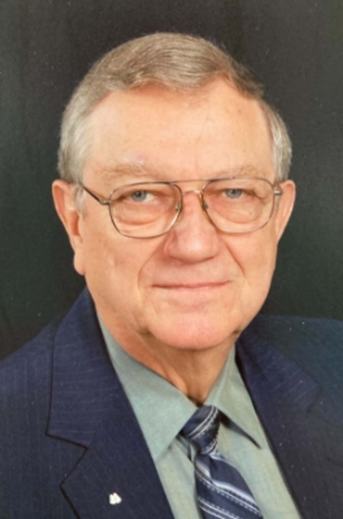Glenn  Jacob Schmitz
