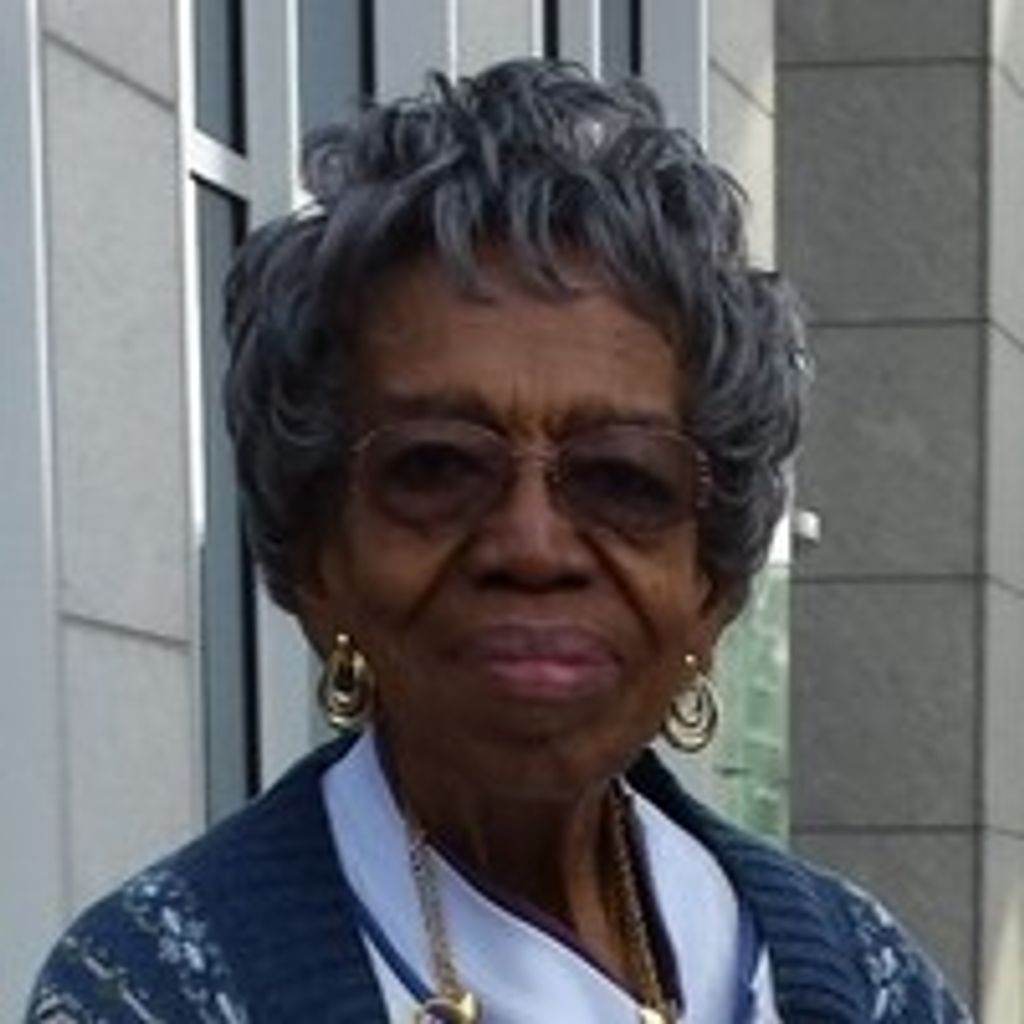 Evelyn L Howard