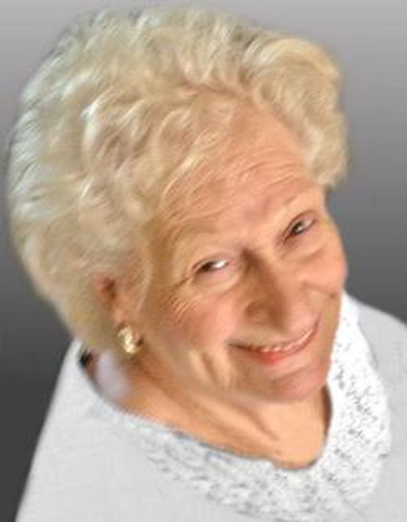 Anna Marie Lucido