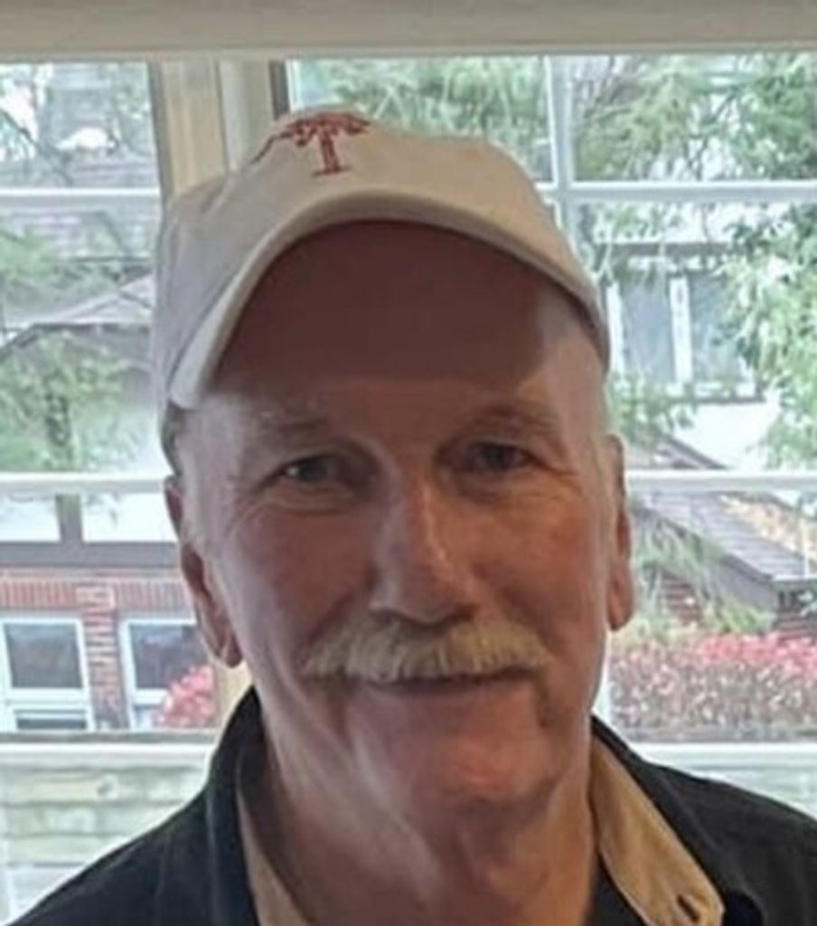 Richard R. Macdonald Profile Photo