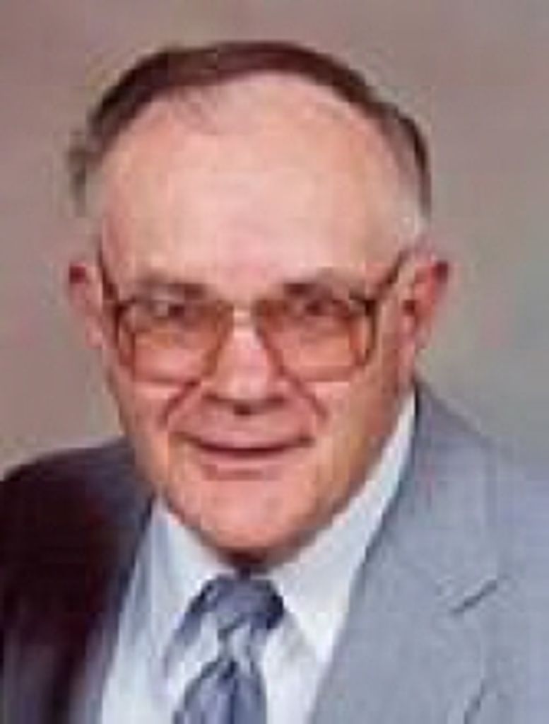 Howard  Wayne Helm