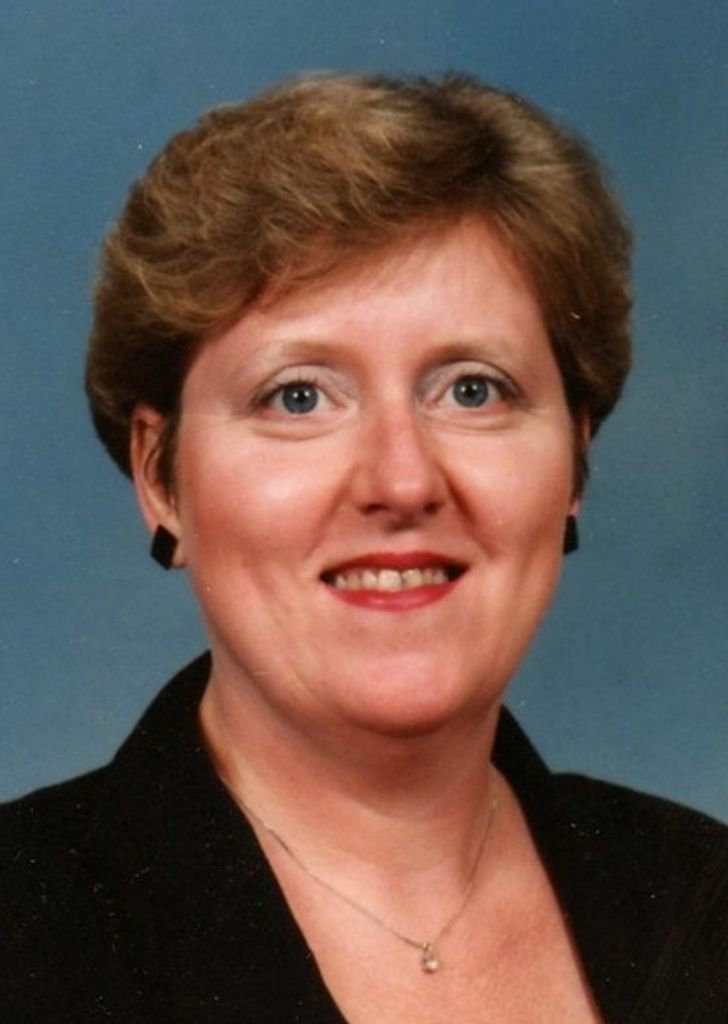 Patricia Ann "Pat" Roznowski Profile Photo