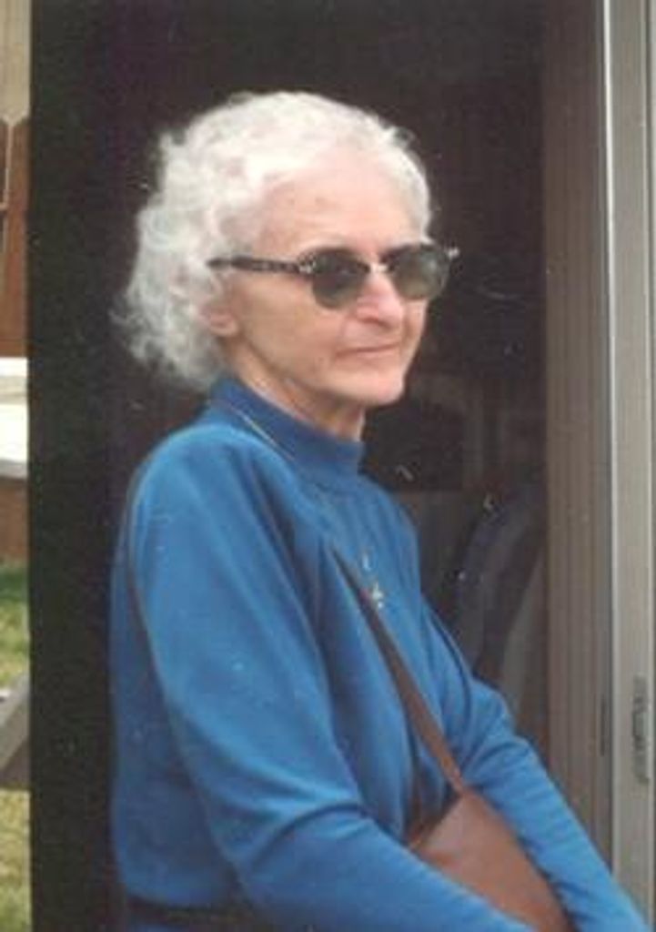 Elsa Irene Dwello