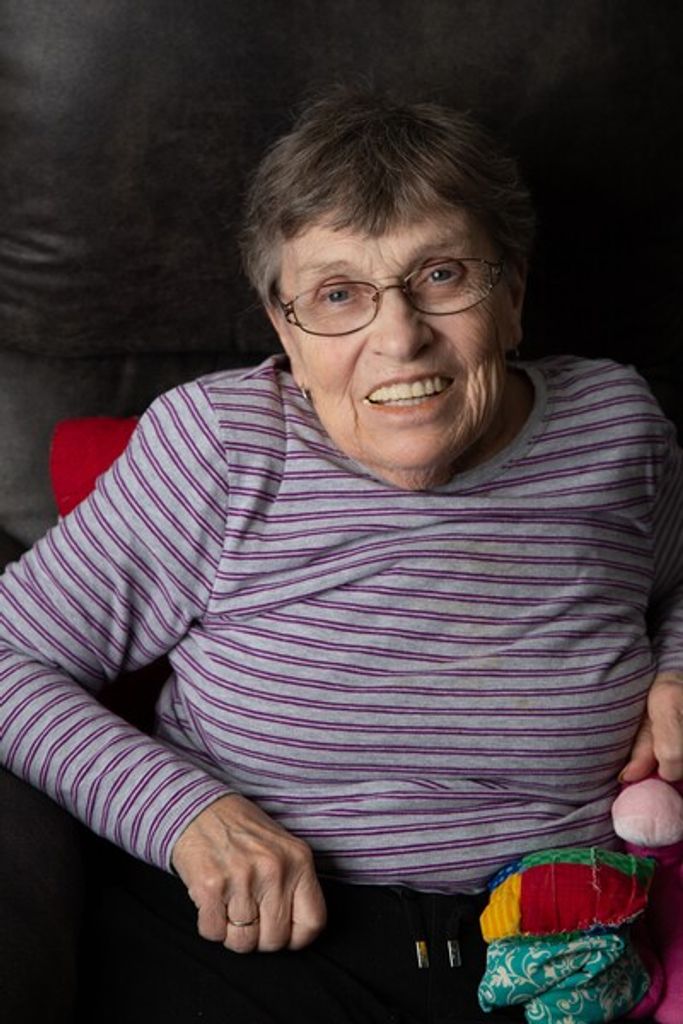 Carol Ann Howe Cantrell Profile Photo