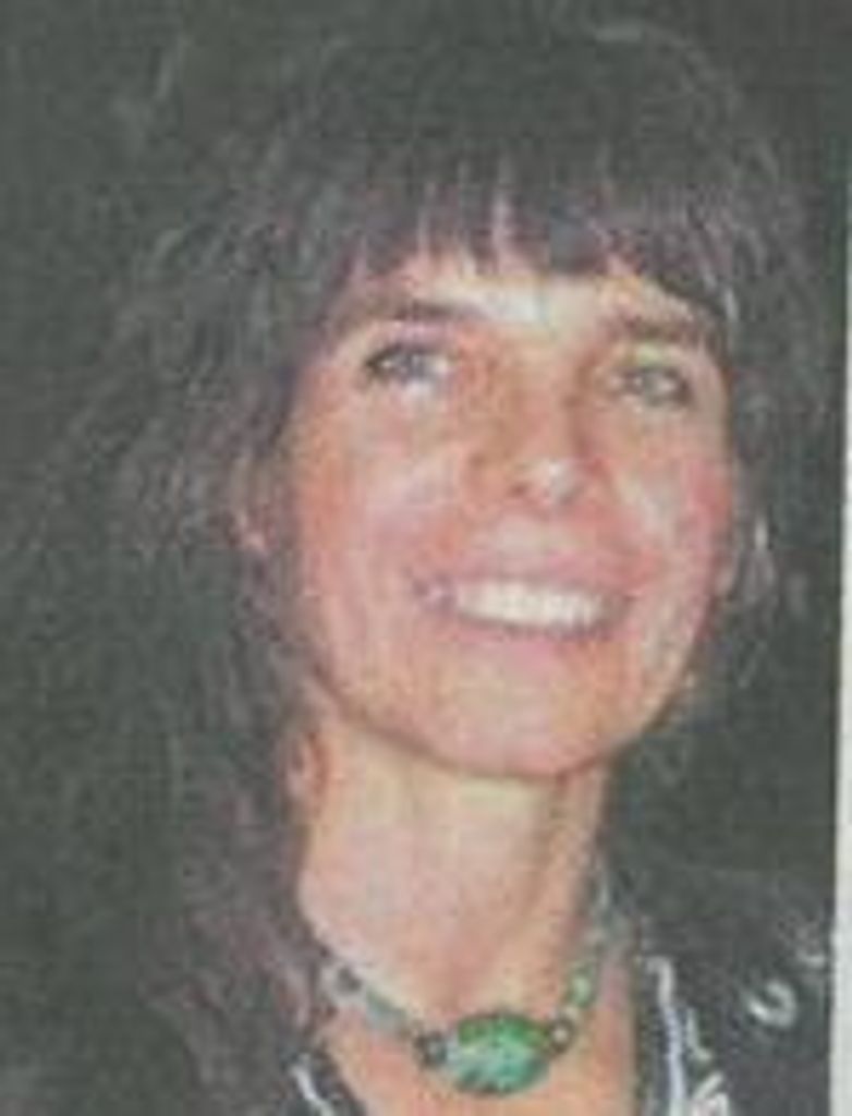 Leah Menezes Lee
