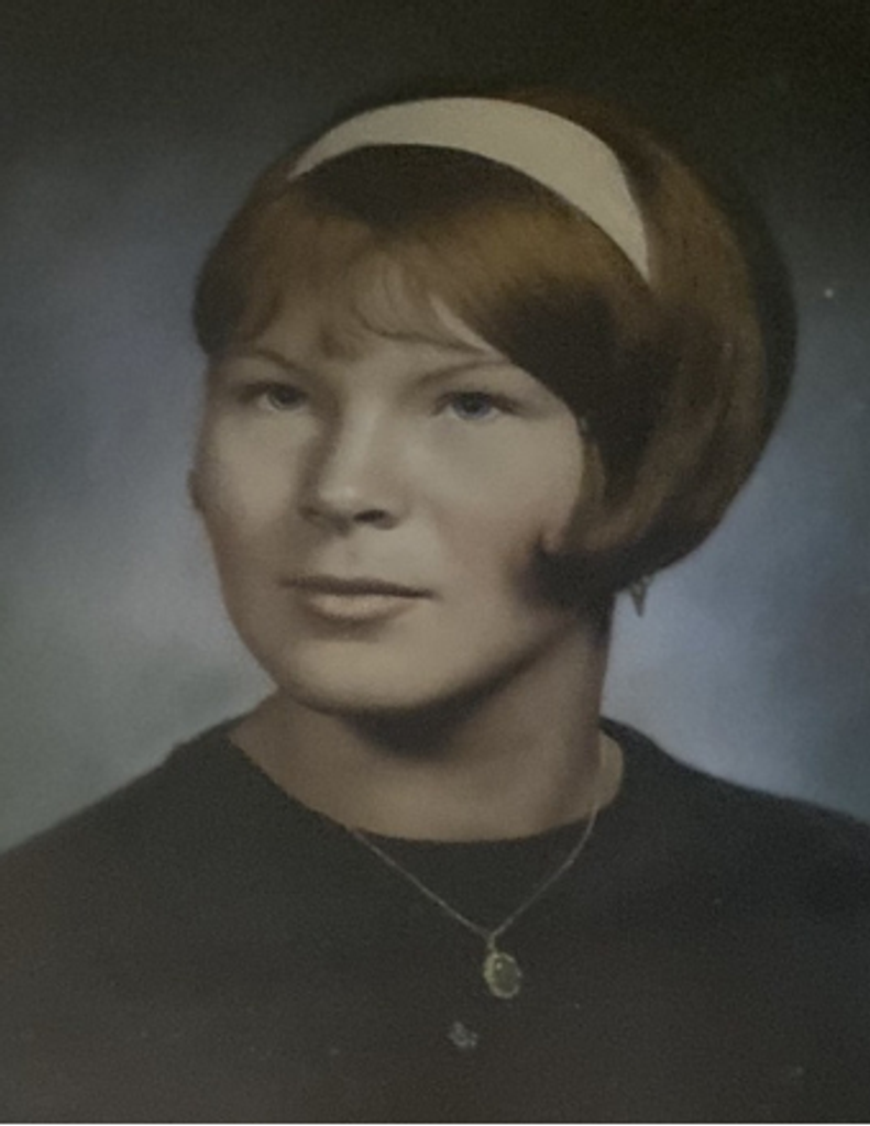 Marsha Lynnette (Racine) Holden