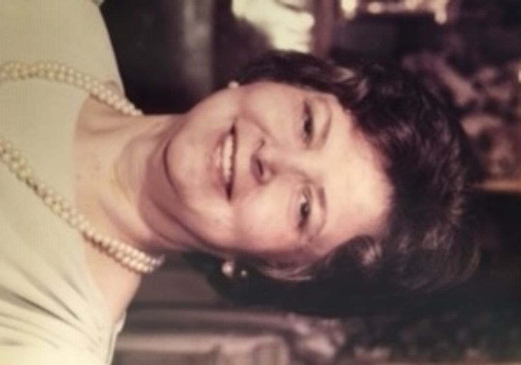 Eftihia (Koustis)  Kontos Profile Photo