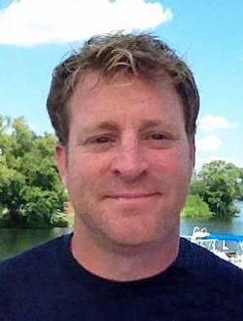 Robert Michael Crough Profile Photo