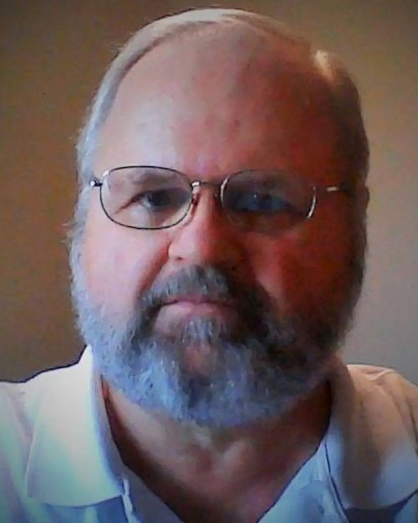 Lynus Francis Becker Profile Photo