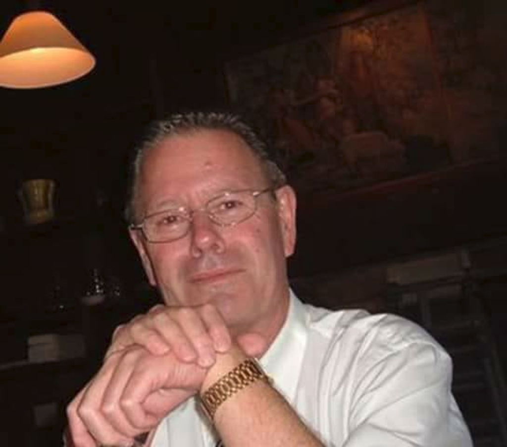 Donald C McIntyre