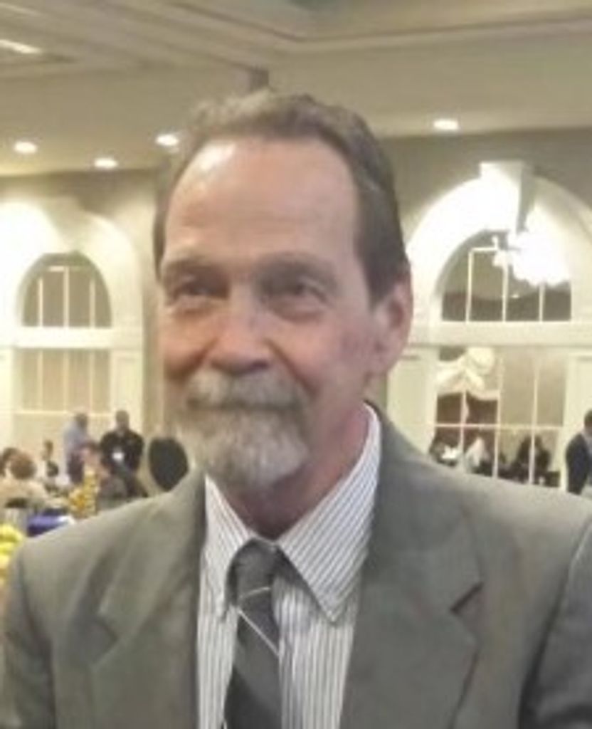 Michael L. (Sr.)  Lee