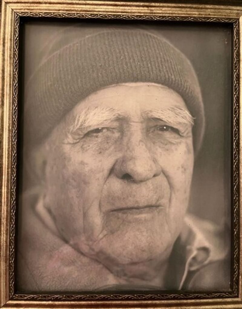Jose E. Castellanos Profile Photo