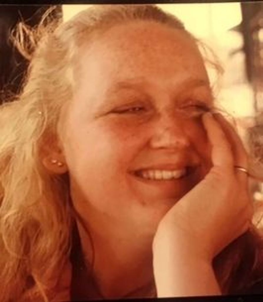 Debra Esty Profile Photo