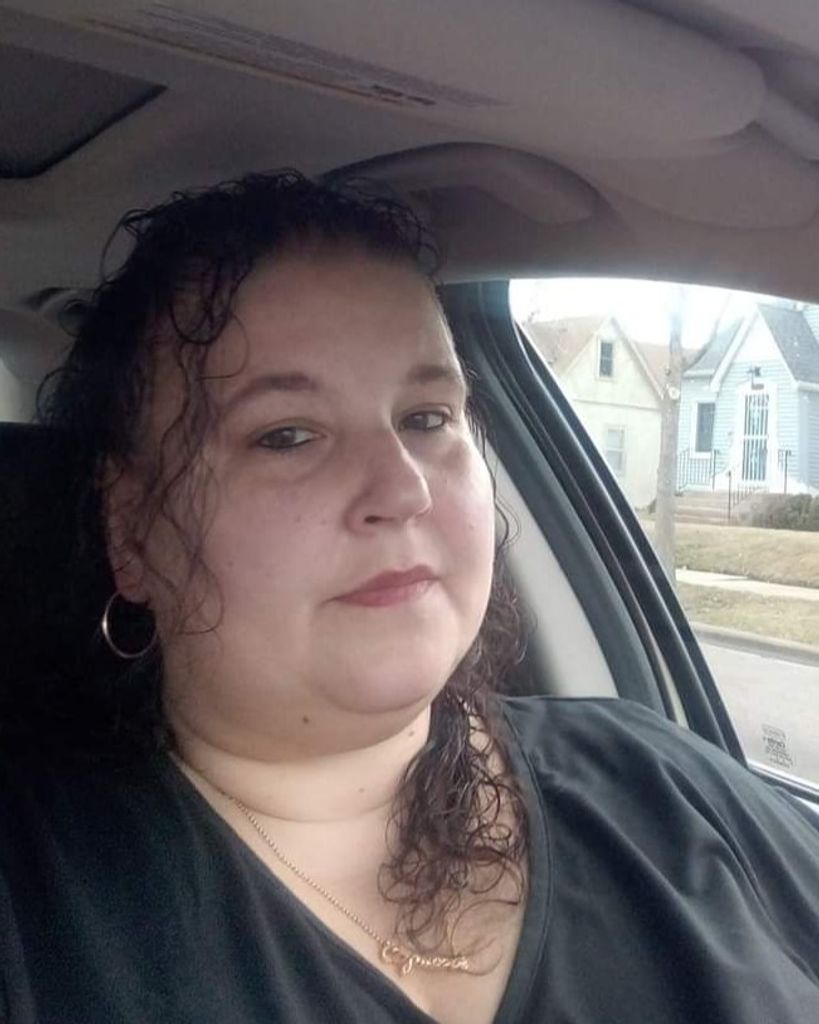 Lisa Ulm Profile Photo