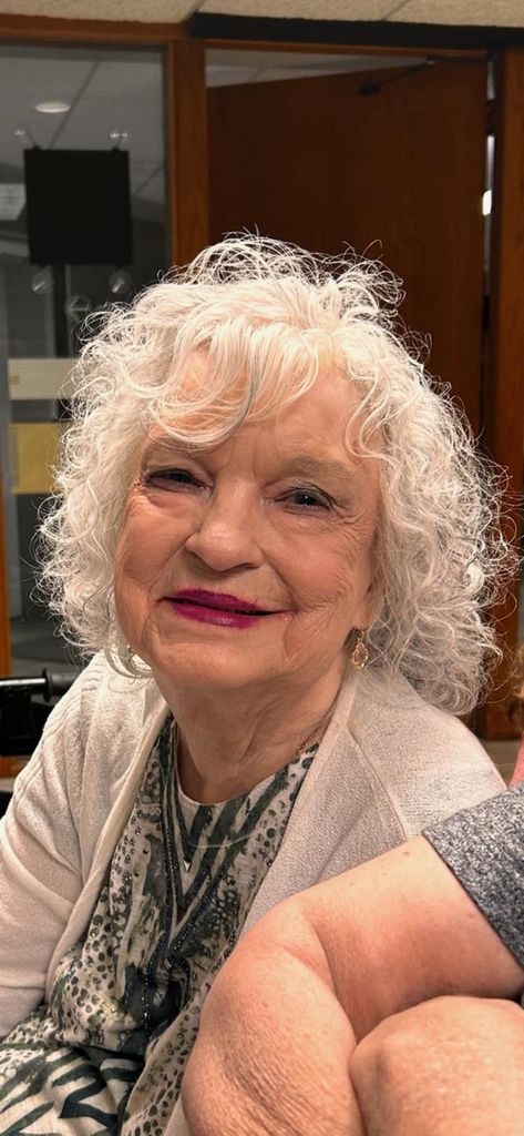 Ann Carlisle Profile Photo