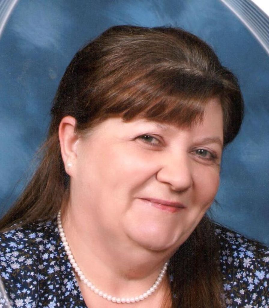 Deborah Maddox