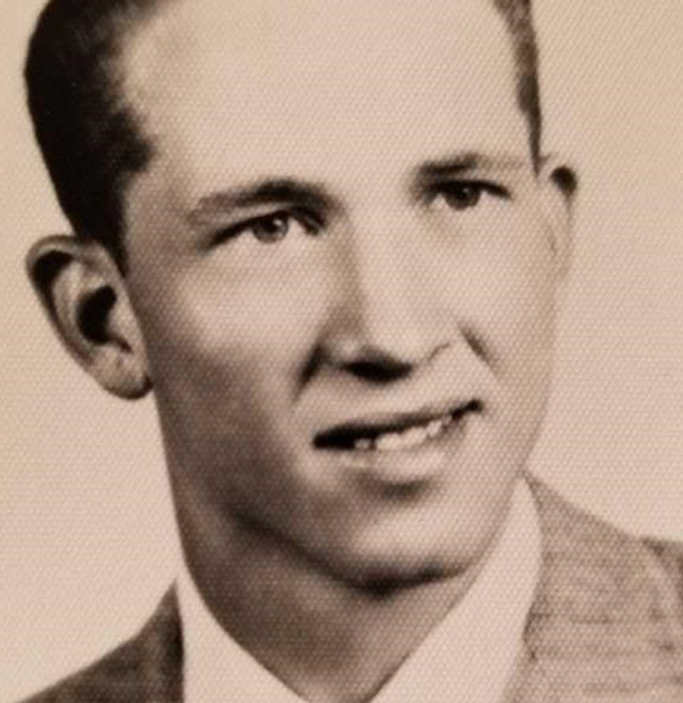 Lew L. Wood Profile Photo