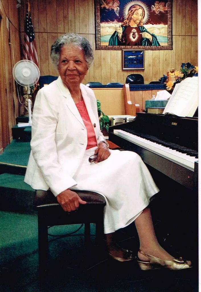 Lenore June Wilson Profile Photo