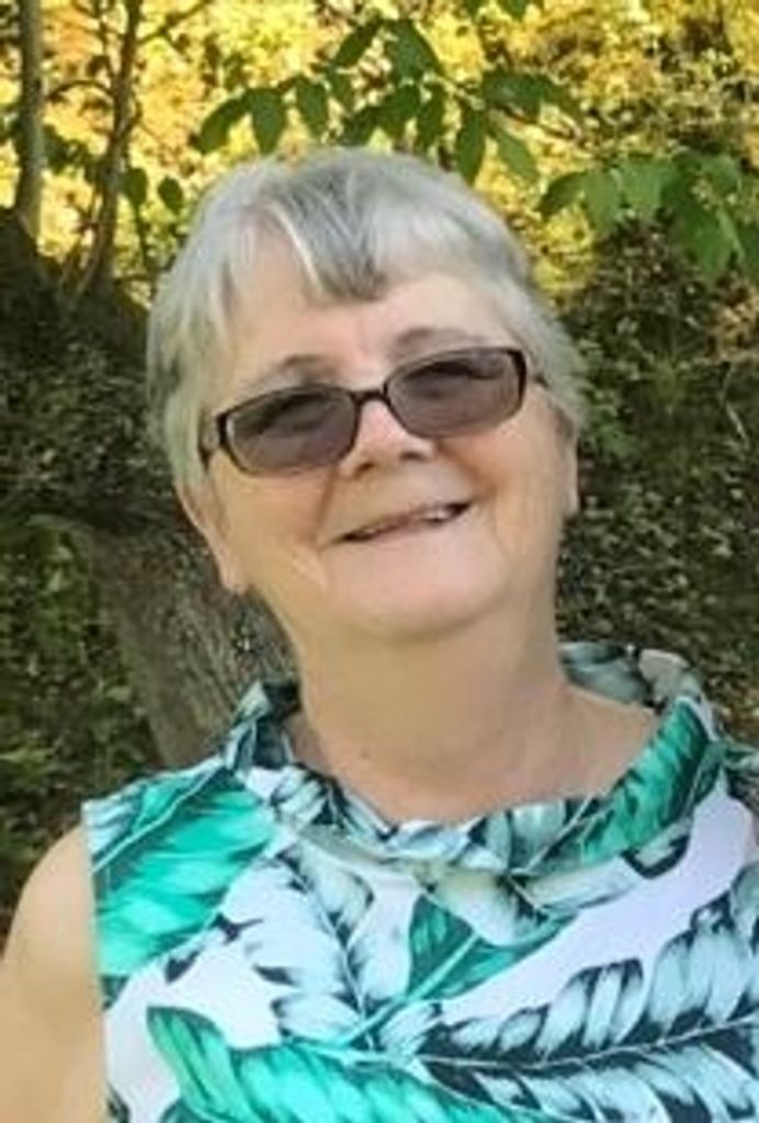Dorothy (Hall) Kiser