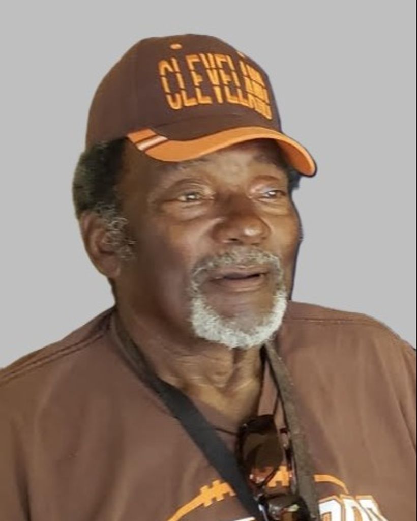 Robert Edward Peterson Profile Photo