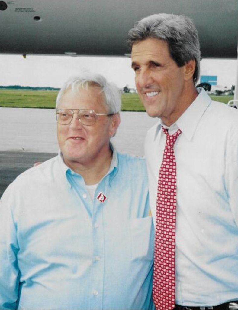 Thomas D. Squires Profile Photo