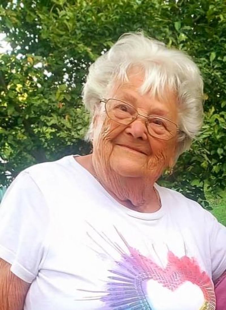 Rose Ann Cleaver Profile Photo