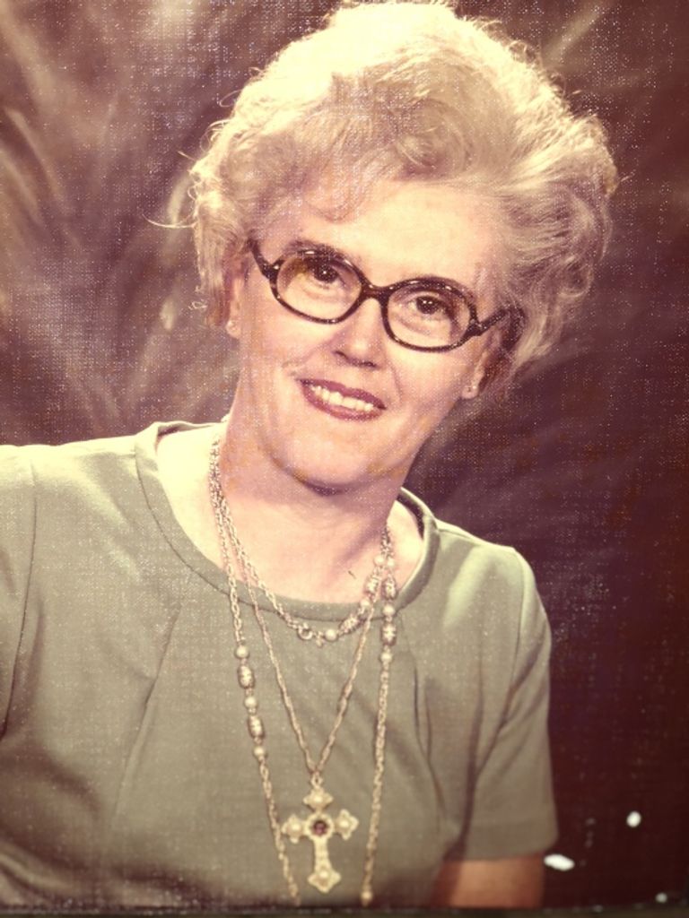 Maxine M. (Roberts)  Thomas