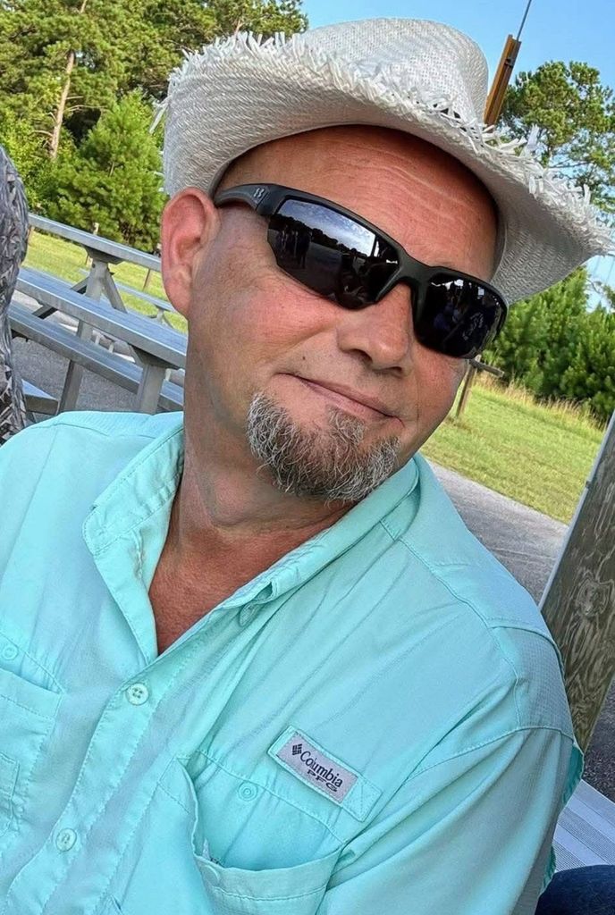 Stevie Lynn Dixon Profile Photo