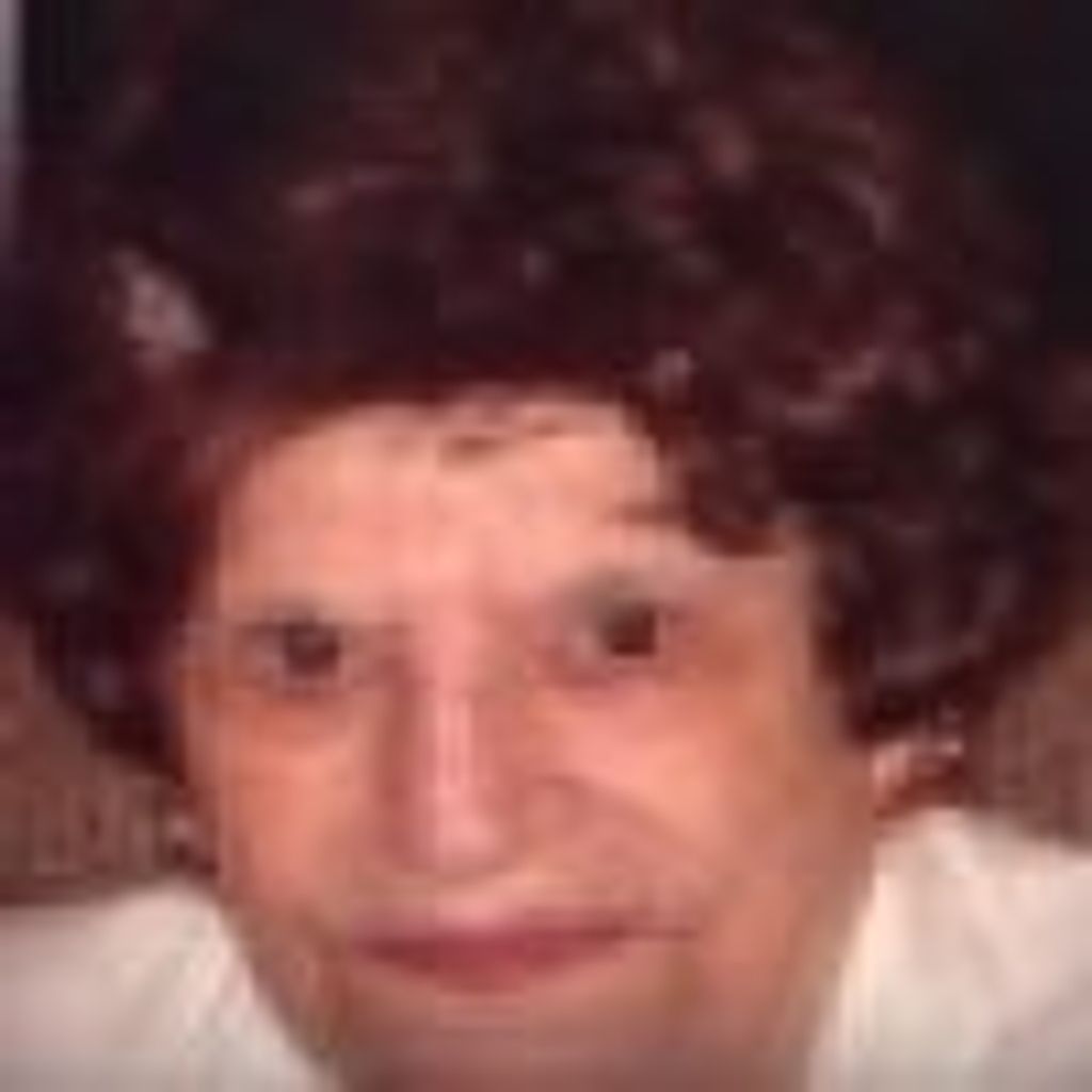 Agnes Koelbl Profile Photo